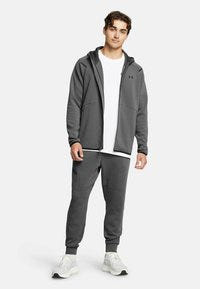 Under Armour UNSTOPPABLE FLEECE - Tracksuit