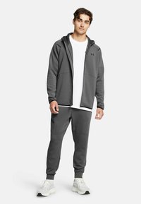 Under Armour UNSTOPPABLE FLEECE - Tracksuit