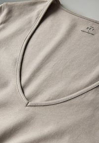 REGULAR FIT - 5 PACK FITTED LONG SLEEVE CREW NECK - Long sleeved top - black red khaki neutral cream